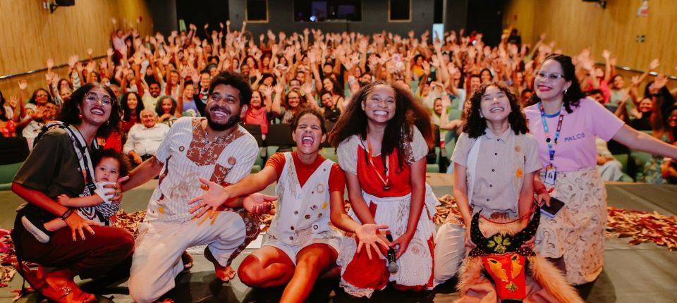 2º Festival Palco Giratório é aberto como parte das comemorações pelos 80 anos do Sesc